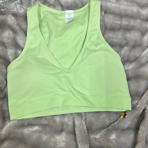 Calvin Klein Performance Intimates Green Medium Impact V-Neck Removable Cups Spo - Picture 3 of 3